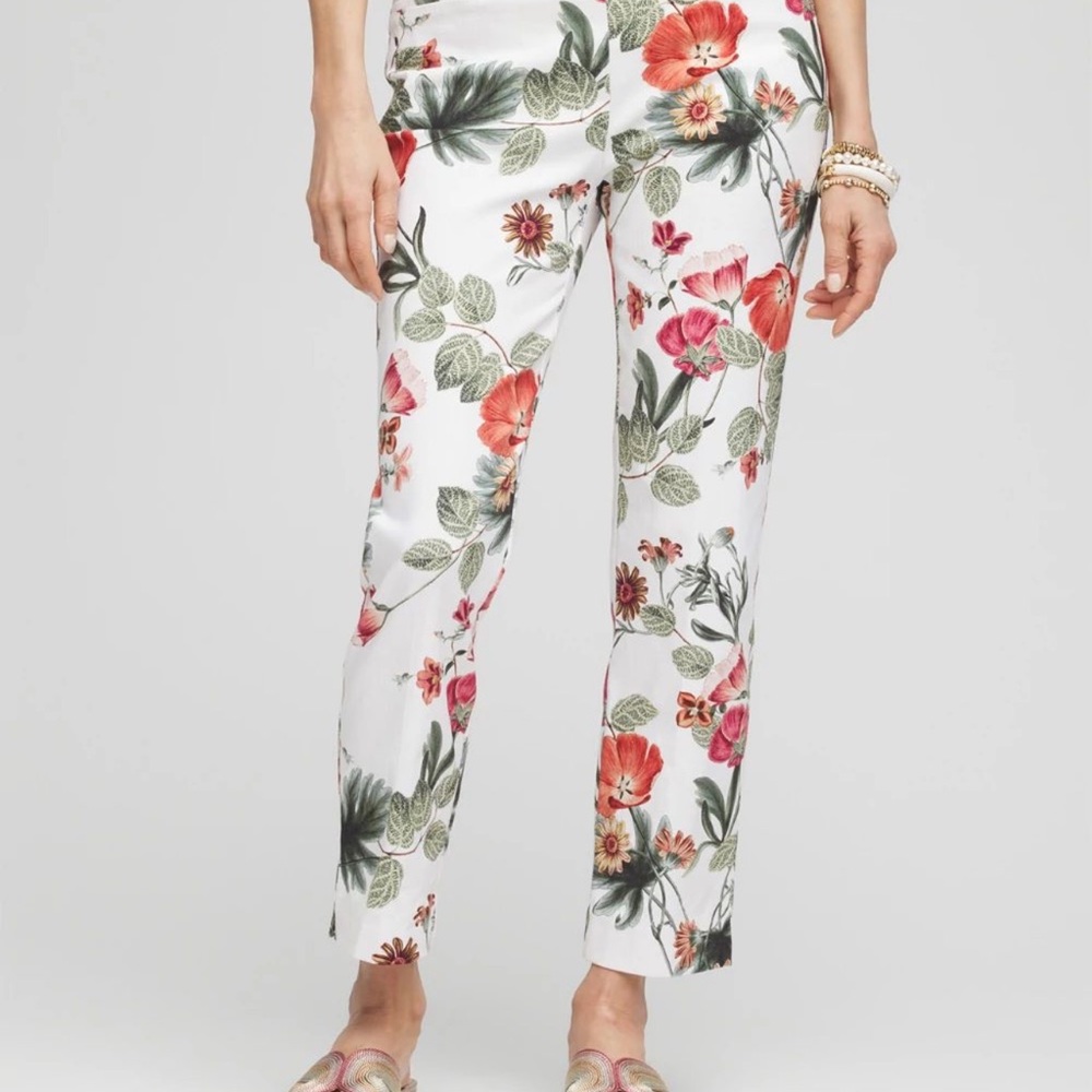NWT Chico’s Brigitte Slub Cropped Floral Print Pants